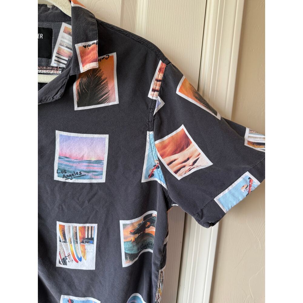 Hollister California Men's Large Epic Flex Button-Up Short Sleeve Cali Photos - Picture 6 of 11